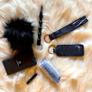 🖤 Self Defense Keychain